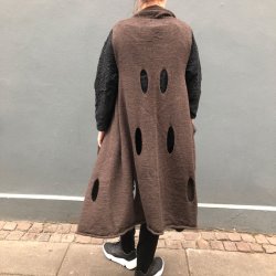 Nr strikvest dame, brun